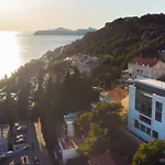Crown - Diamond Apartamento